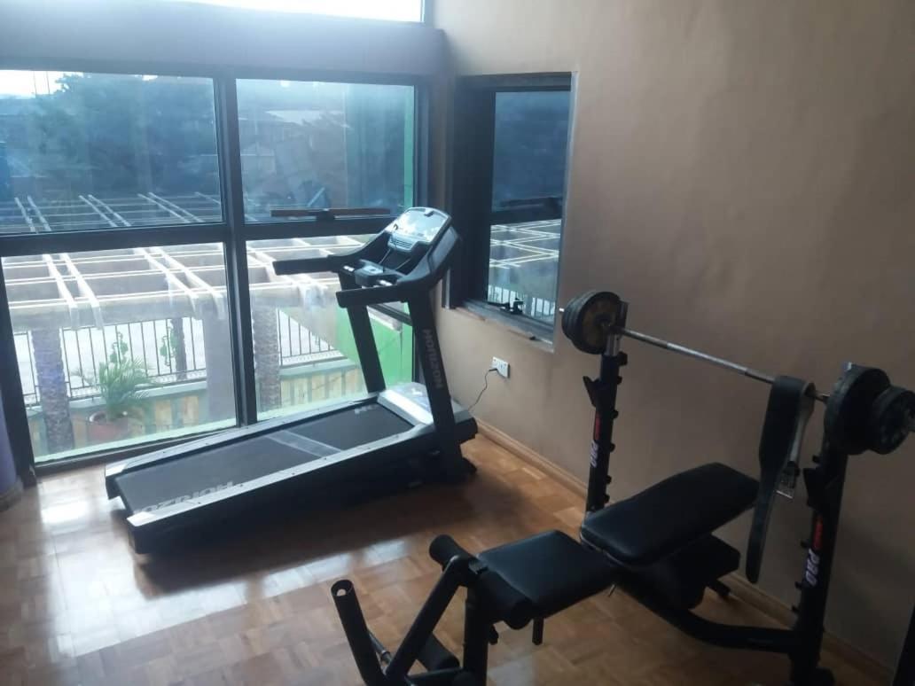 Weija Triple Hill Hotel מראה חיצוני תמונה